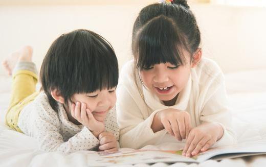培养孩子发展良好的阅读习惯 爸妈们不要吝啬你们的时间
